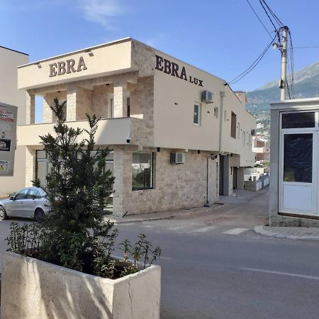 Ebra Lux Apartmani Dobra Voda Ngoại thất bức ảnh