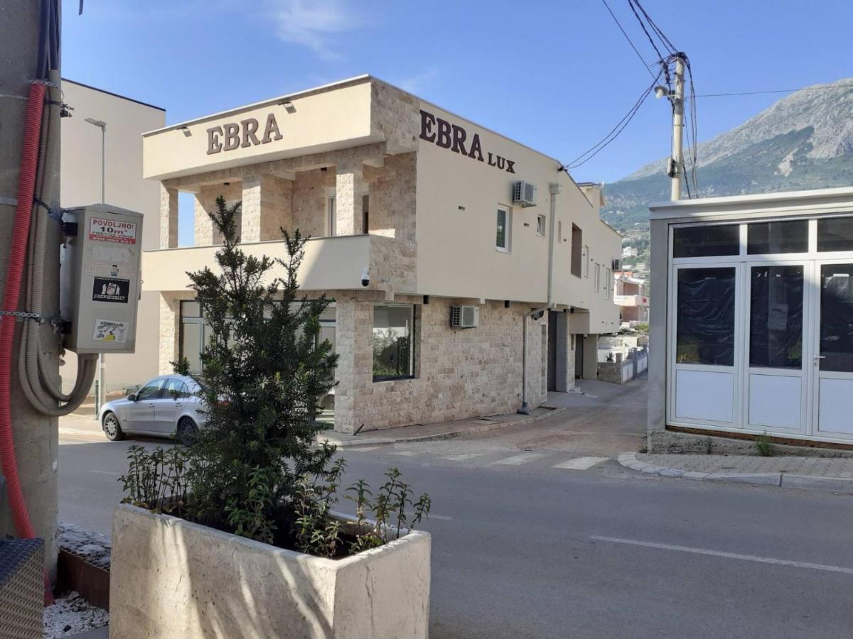 Ebra Lux Apartmani Dobra Voda Ngoại thất bức ảnh